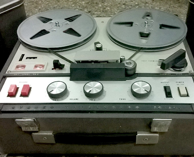 Buy Vintage SONY TC-200 STEREO REEL RECORDER @ MUSSICLOVERS Sale