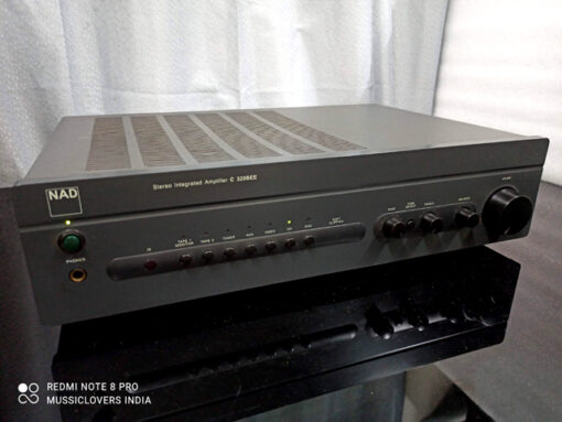 NAD C320BEE STEREO 2 CHANNEL INTEGRATED AMPLIFIER (2002-05) - Image 4