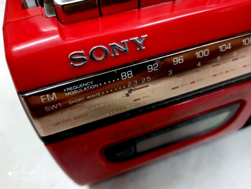 SONY CFM-D1- RADIO CASSETTE RECORDER WITH DOUBLE SPEAKER SYSTEM - Image 4