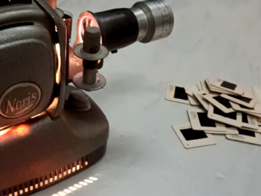 NORIS GERMANY 150/66 PLANK SLIDE AND 35MM MANUAL PROJECTOR 1950  - Image 2