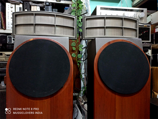 CADENCE AVITA ARCA 2 WAY HYBRID ELECTROSTATIC HI FI SPEAKERS - Image 2