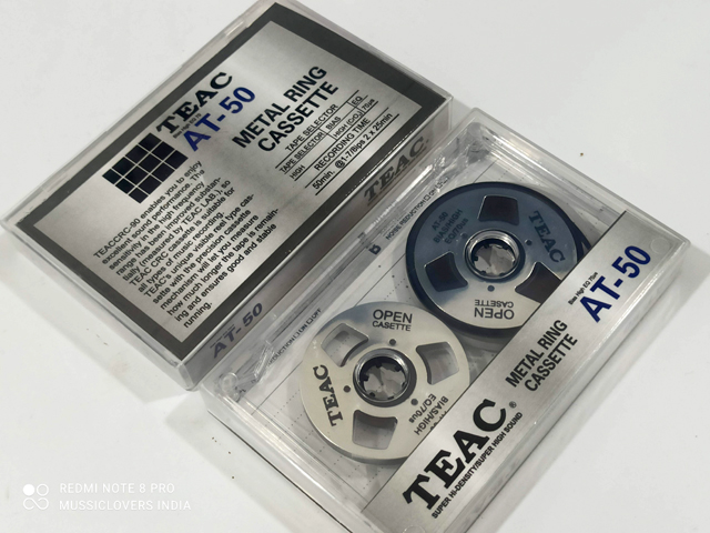 CLASSIC OPEN COMPACT METAL BLANK AUDIO CASSETTE TAPES - Image 3