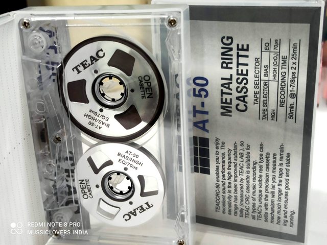 CLASSIC OPEN COMPACT METAL BLANK AUDIO CASSETTE TAPES