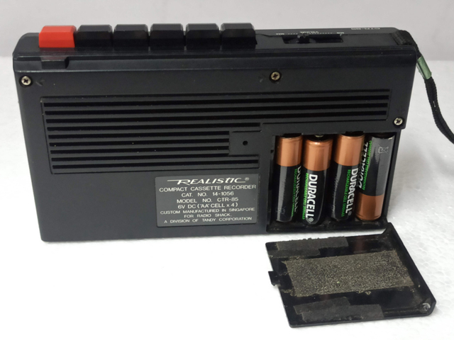 REALISTIC CTR-85 (USA) PORTABLE RARE VINTAGE CASSETTE RECORDER - Image 7